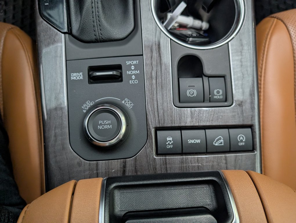 Toyota Highlander Limited AWD, GARANTIE JUSQU EN 2029, 2022 à Magog, Québec - 19 - w1024h768px
