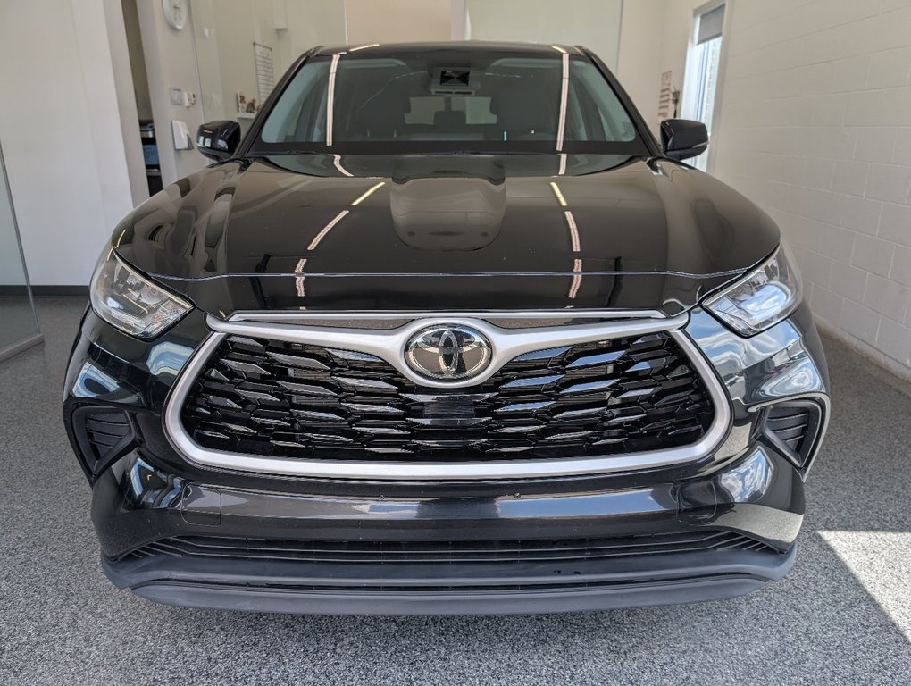 Toyota Highlander LE AWD, GARANTIE JUSQU EN 2028, 2023 à Magog, Québec - 6 - w1024h768px