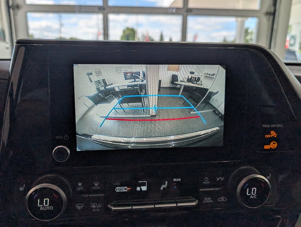 Toyota Highlander LE AWD, GARANTIE JUSQU EN 2028, 2023 à Magog, Québec - 22 - w1024h768px