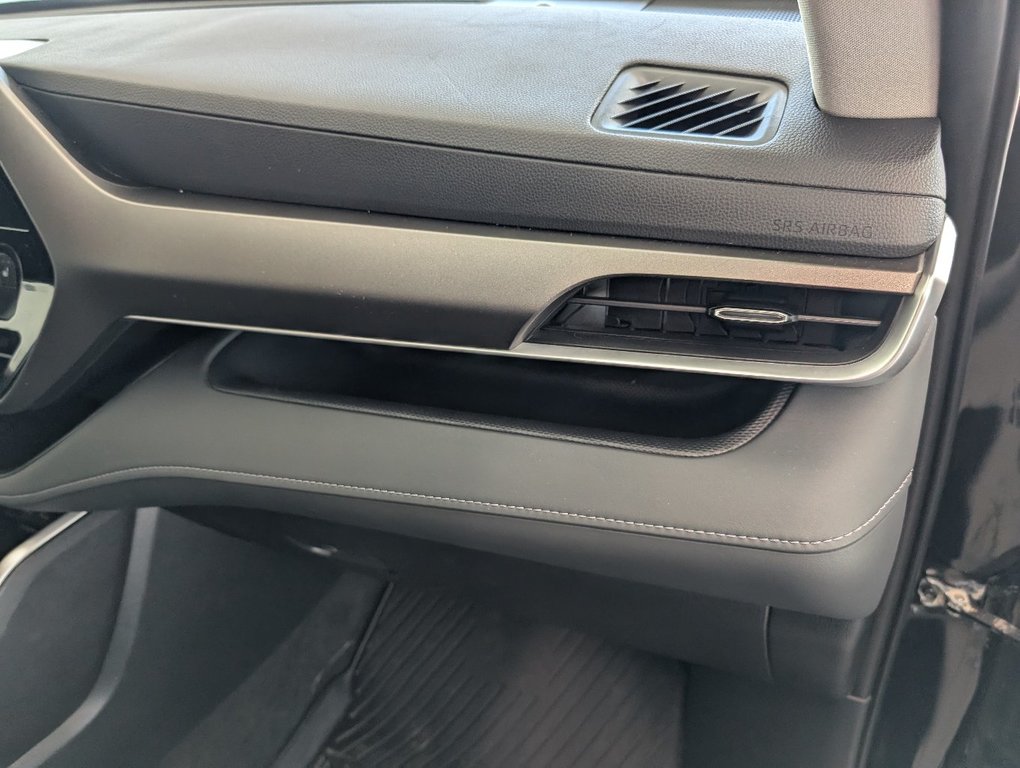 Toyota Highlander LE AWD, GARANTIE JUSQU EN 2028, 2023 à Magog, Québec - 10 - w1024h768px