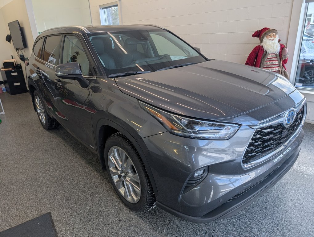 2023 Toyota Highlander hybrid Limited, GARANTIE JUSQU EN 2027, in Magog, Quebec - 1 - w1024h768px