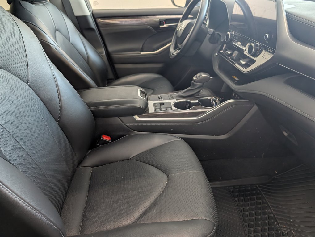 2023 Toyota Highlander hybrid Limited, GARANTIE JUSQU EN 2027, in Magog, Quebec - 7 - w1024h768px