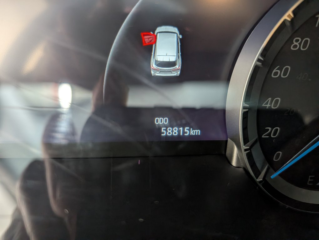 2023 Toyota Highlander hybrid LE AWD, GARANTIE JUSQU EN 2026, in Magog, Quebec - 22 - w1024h768px