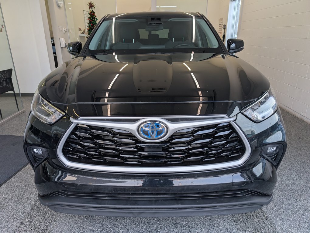 2023 Toyota Highlander hybrid LE AWD, GARANTIE JUSQU EN 2026, in Magog, Quebec - 5 - w1024h768px
