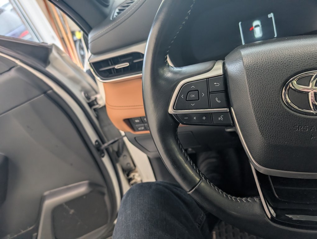 2023 Toyota Highlander LIMITED PLATINUM AWD, GARANTIE JUSQU EN 2026, in Magog, Quebec - 22 - w1024h768px