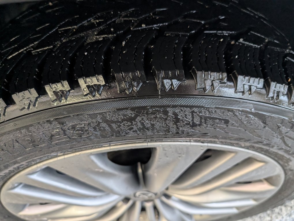 2023 Toyota Highlander LIMITED PLATINUM AWD, GARANTIE JUSQU EN 2026, in Magog, Quebec - 27 - w1024h768px