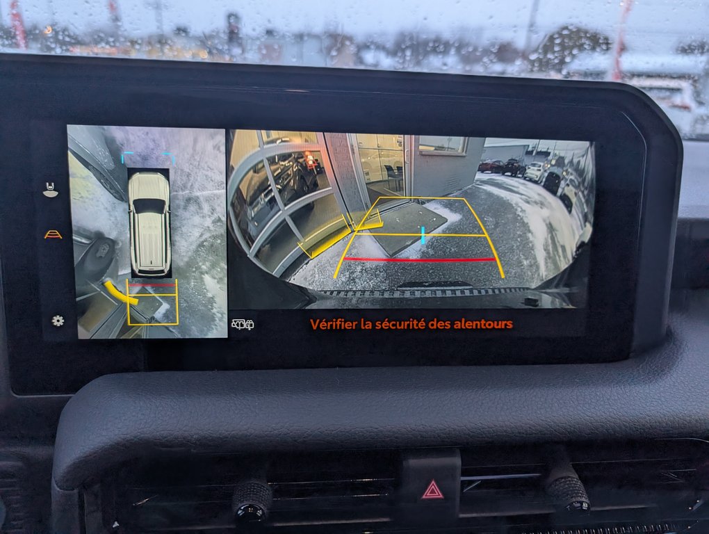 Toyota Land Cruiser GARANTIE JUSQU EN 2028, 2024 à Magog, Québec - 23 - w1024h768px
