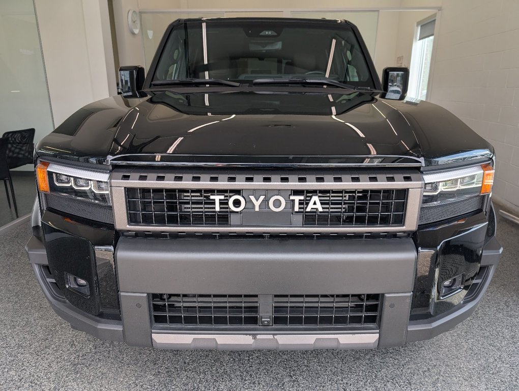 2025 Toyota Land Cruiser PREMIUM AWD, GARANTIE JUSQU EN 2029, in Magog, Quebec - 6 - w1024h768px