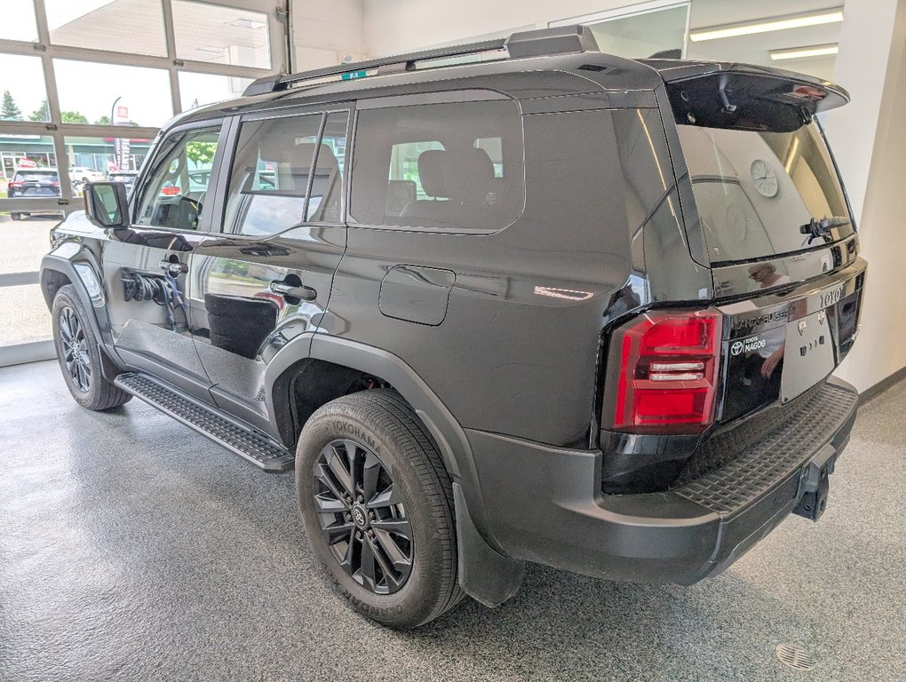 2025 Toyota Land Cruiser PREMIUM AWD, GARANTIE JUSQU EN 2029, in Magog, Quebec - 5 - w1024h768px