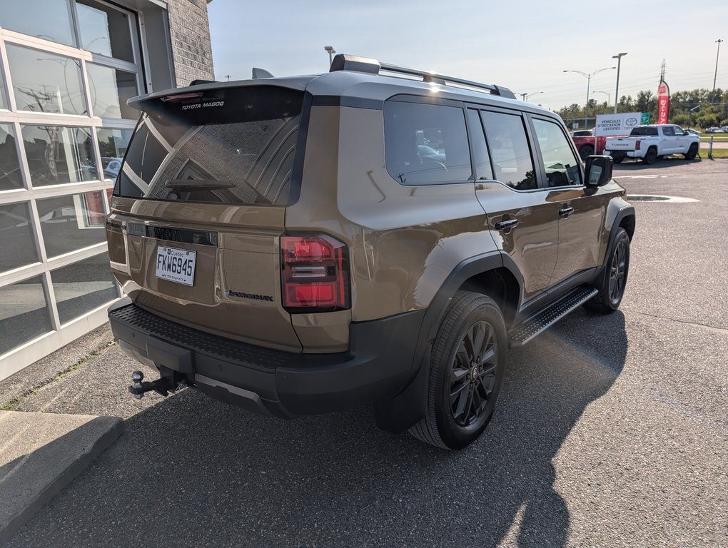 2027 Toyota Land Cruiser GROUPE PREMIUM in Magog, Quebec - 3 - w1024h768px