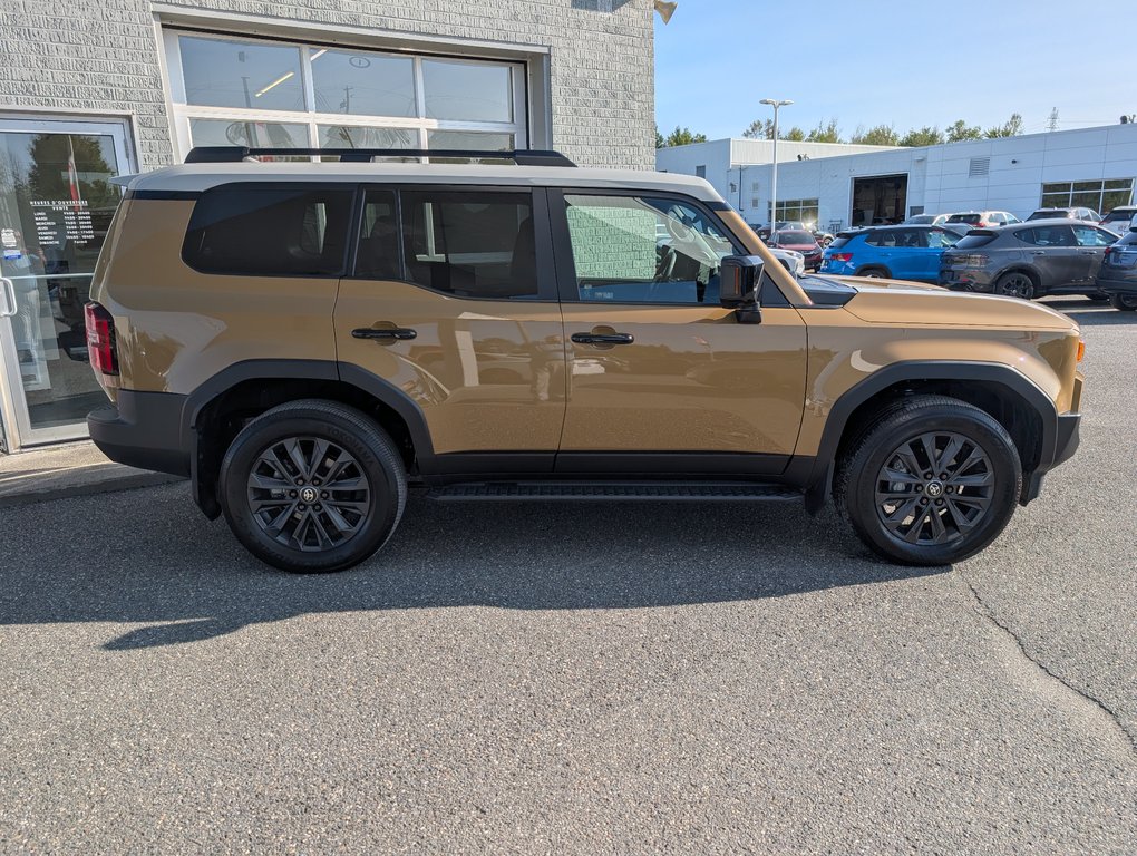 2027 Toyota Land Cruiser GROUPE PREMIUM in Magog, Quebec - 2 - w1024h768px