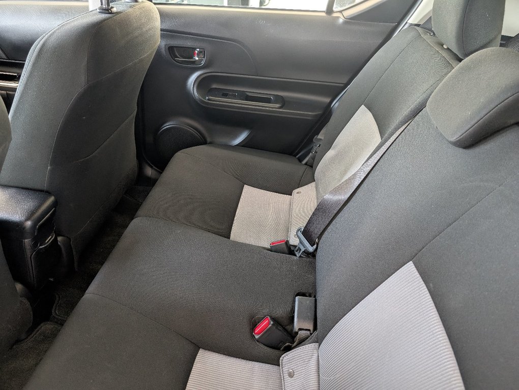 Toyota Prius C  2019 à Magog, Québec - 10 - w1024h768px