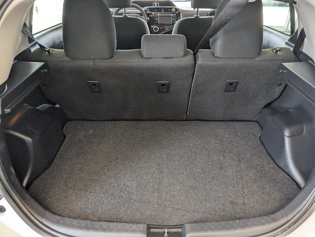 Toyota Prius C  2019 à Magog, Québec - 6 - w1024h768px