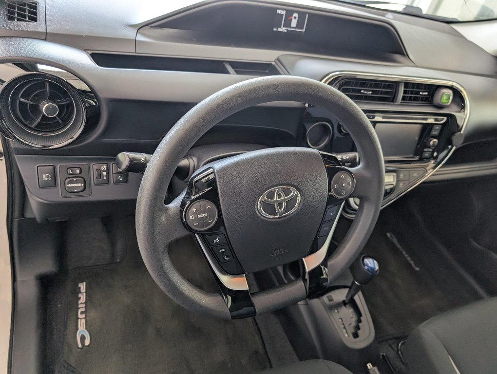 Toyota Prius C  2019 à Magog, Québec - 12 - w1024h768px