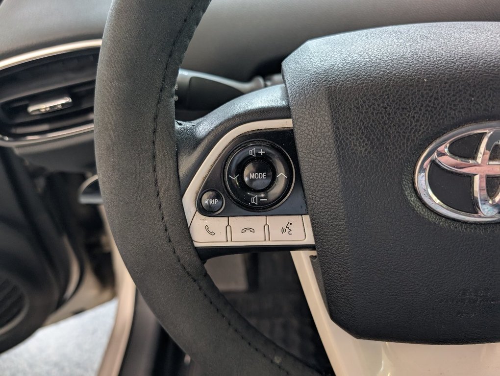 2018 Toyota PRIUS PRIME BRANCHABLE, A/C, in Magog, Quebec - 18 - w1024h768px