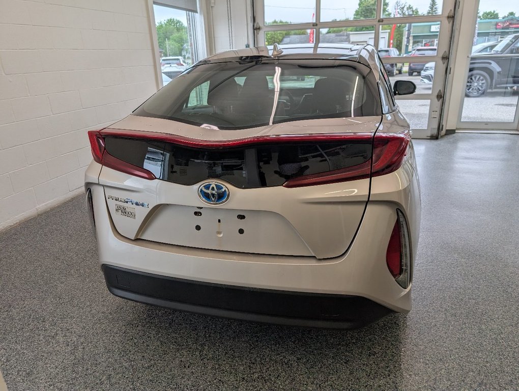 2018 Toyota PRIUS PRIME BRANCHABLE, A/C, in Magog, Quebec - 4 - w1024h768px