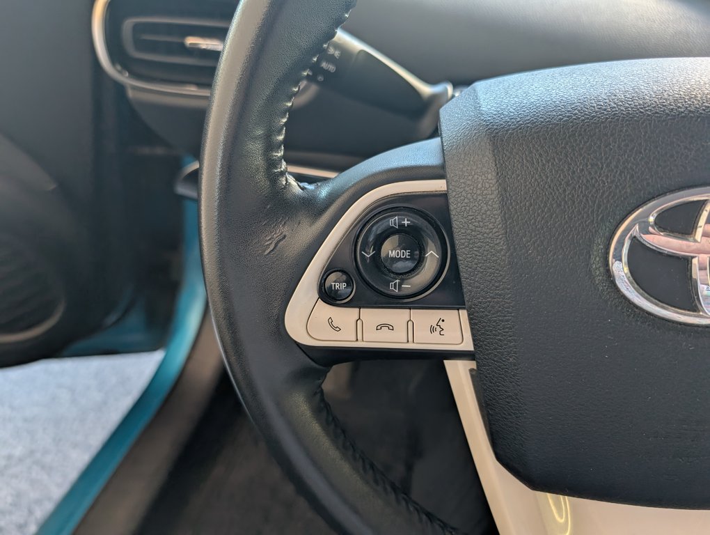 2018 Toyota PRIUS PRIME BRANCHABLE, A/C, in Magog, Quebec - 17 - w1024h768px