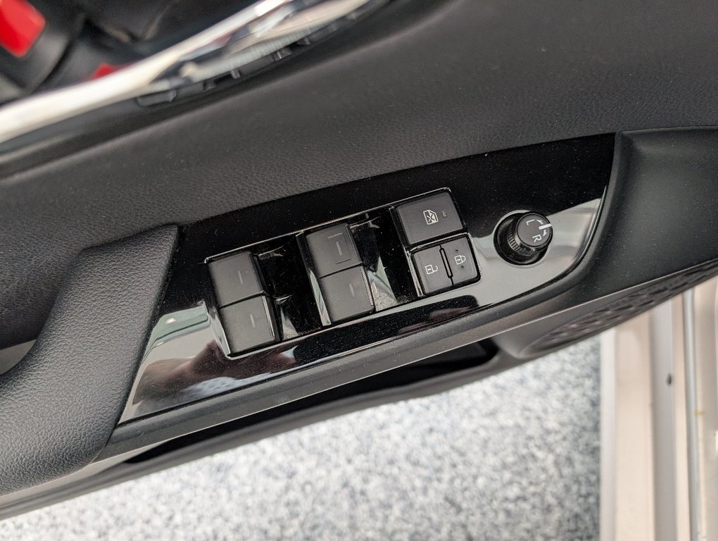 Toyota PRIUS PRIME BRANCHABLE, A/C, 2020 à Magog, Québec - 14 - w1024h768px