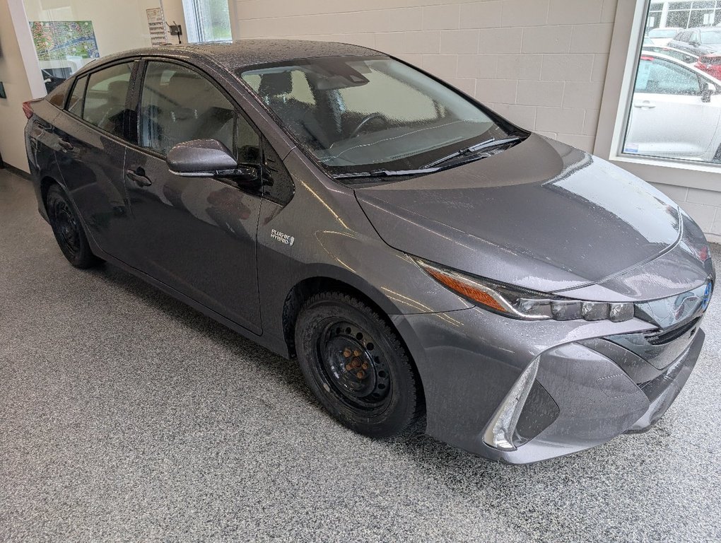 2020 Toyota PRIUS PRIME BRANCHABLE, A/C, in Magog, Quebec - 1 - w1024h768px