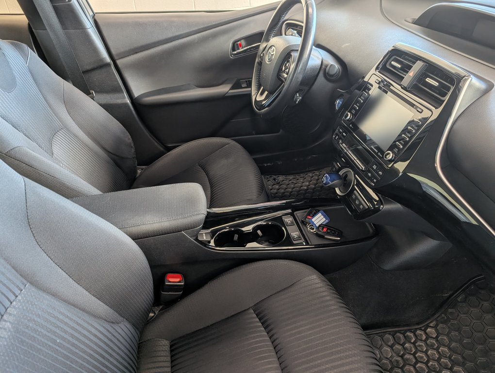 Toyota Prius Prime BRANCHABLE, GARANTIE JUSQU EN 2027, 2020 à Magog, Québec - 7 - w1024h768px