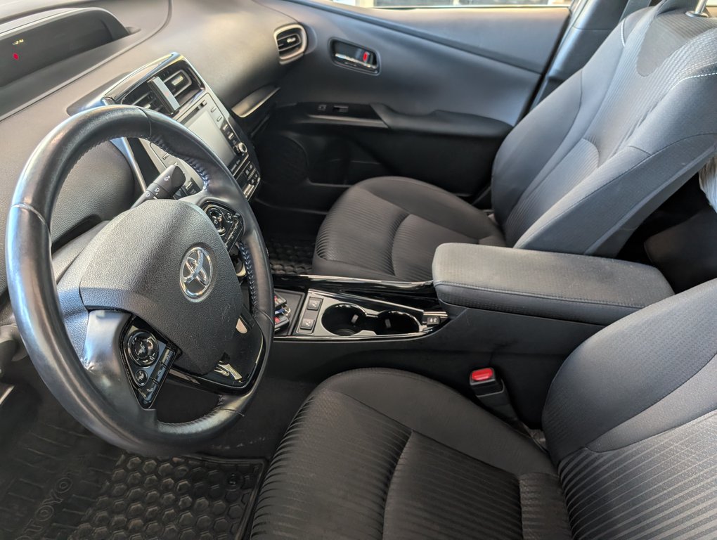 Toyota Prius Prime BRANCHABLE, GARANTIE JUSQU EN 2027, 2020 à Magog, Québec - 9 - w1024h768px