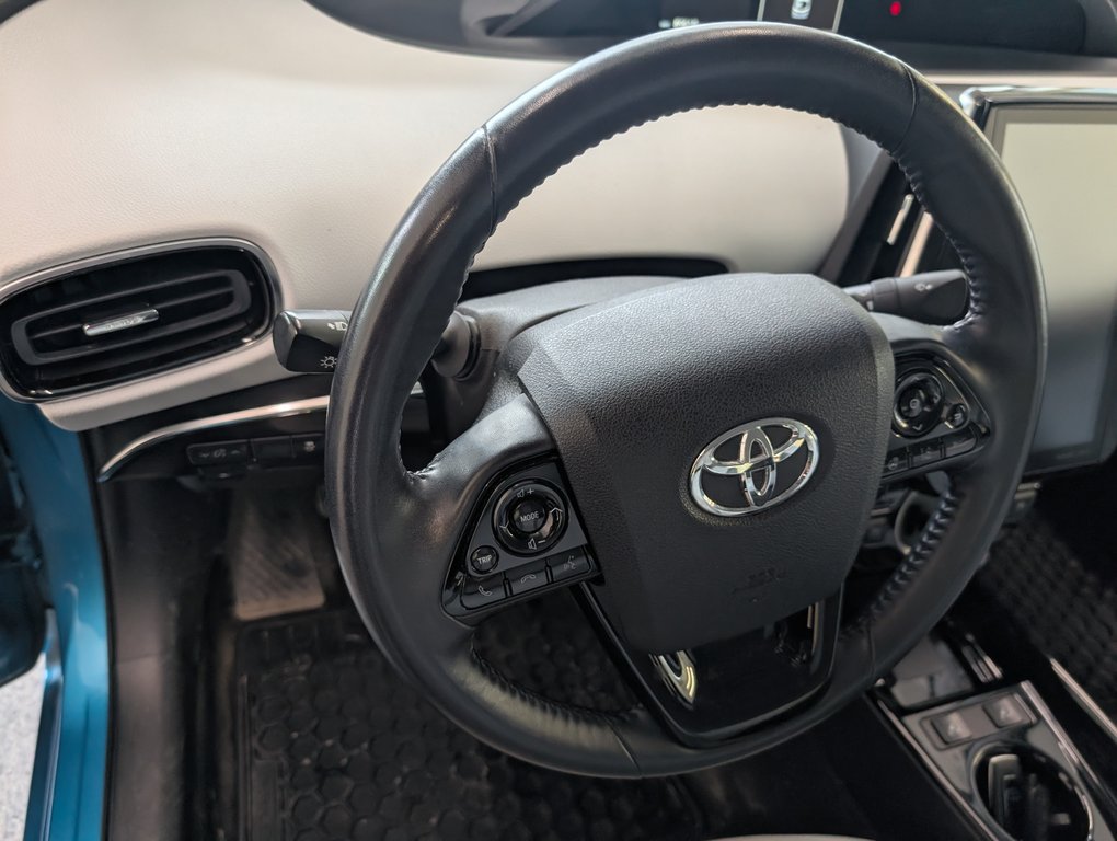 Toyota Prius Prime GROUPE AMELIORER, BRANCHABLE, 2020 à Magog, Québec - 10 - w1024h768px