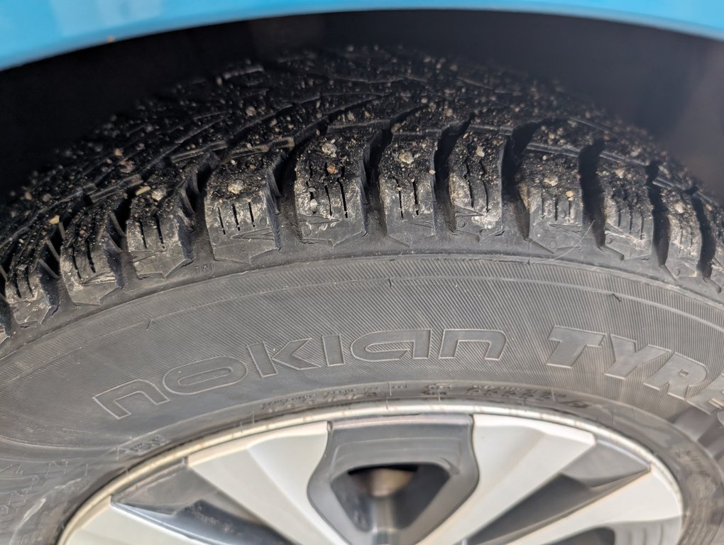 Toyota Prius Prime GROUPE AMELIORER, BRANCHABLE, 2020 à Magog, Québec - 22 - w1024h768px