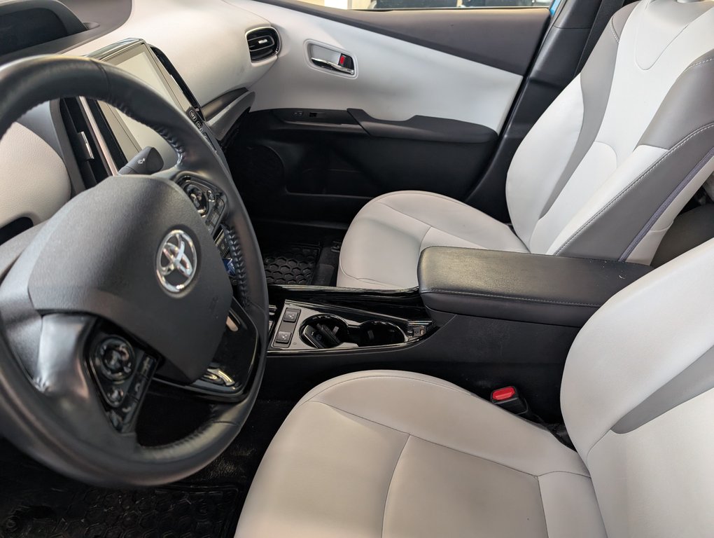 Toyota Prius Prime GROUPE AMELIORER, BRANCHABLE, 2020 à Magog, Québec - 9 - w1024h768px