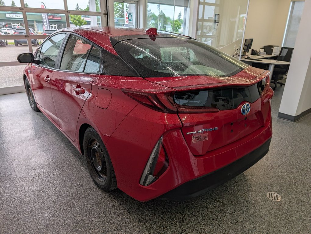 2021 Toyota PRIUS PRIME BRANCHABLE, in Magog, Quebec - 5 - w1024h768px