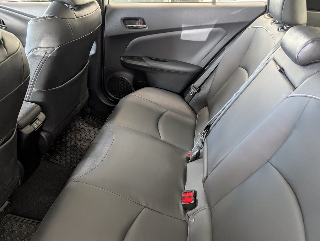 2021 Toyota PRIUS PRIME GROUPE AMELIORER, BRANCHABLE, CUIR, in Magog, Quebec - 10 - w1024h768px