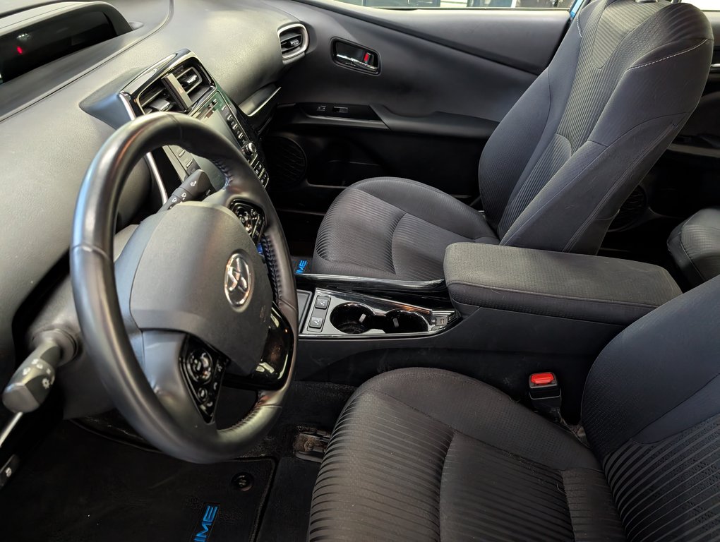 2021 Toyota PRIUS PRIME BRANCHABLE, A/C, in Magog, Quebec - 12 - w1024h768px