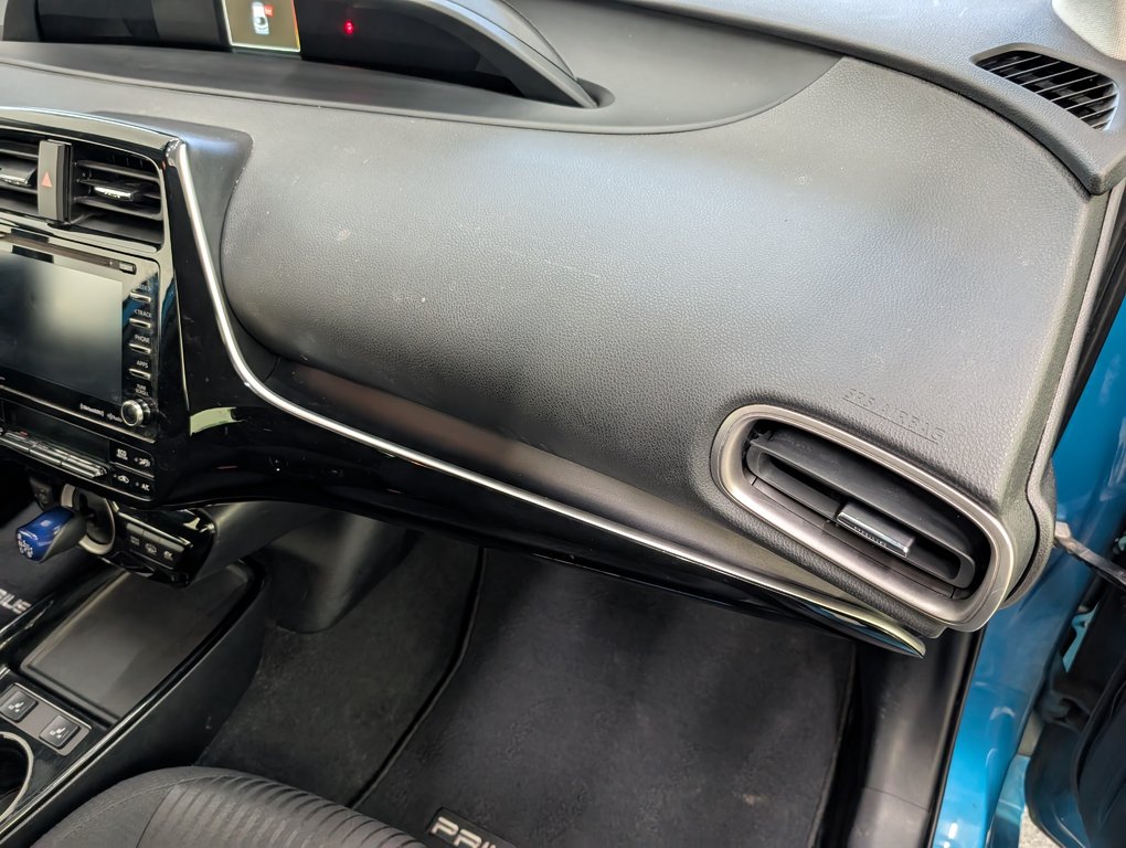 2021 Toyota PRIUS PRIME BRANCHABLE, A/C, in Magog, Quebec - 10 - w1024h768px