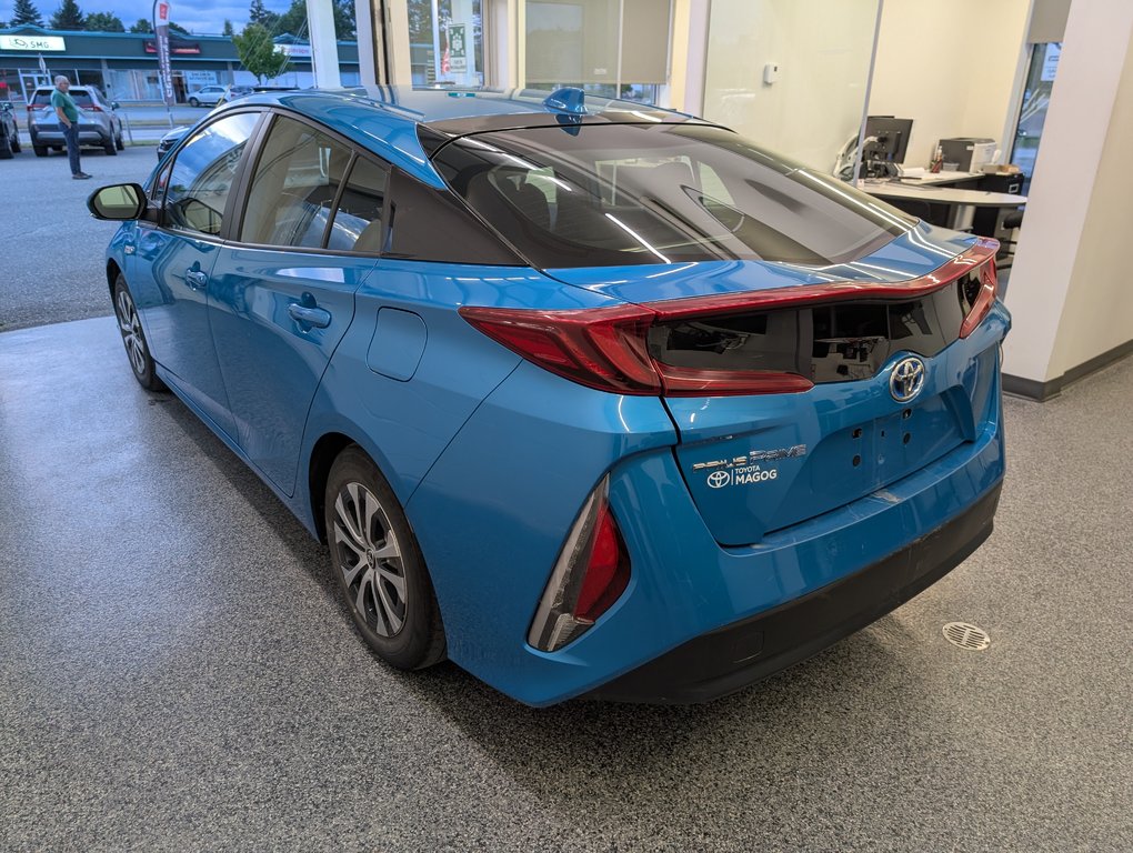 2021 Toyota PRIUS PRIME BRANCHABLE, A/C, in Magog, Quebec - 5 - w1024h768px