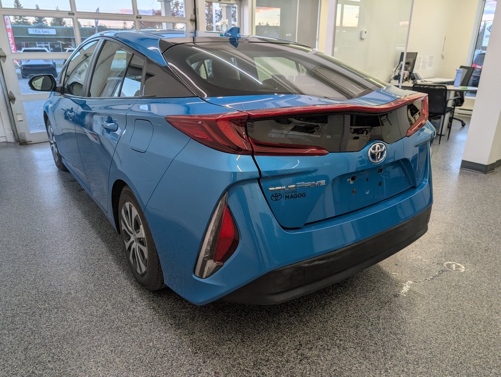 2021 Toyota Prius Prime GR AMELIORER, in Magog, Quebec - 4 - w1024h768px