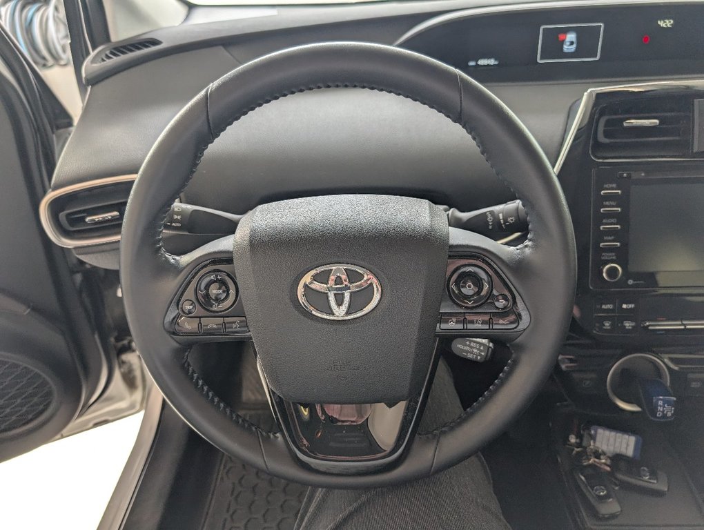 2022 Toyota PRIUS PRIME BRANCHABLE, in Magog, Quebec - 12 - w1024h768px