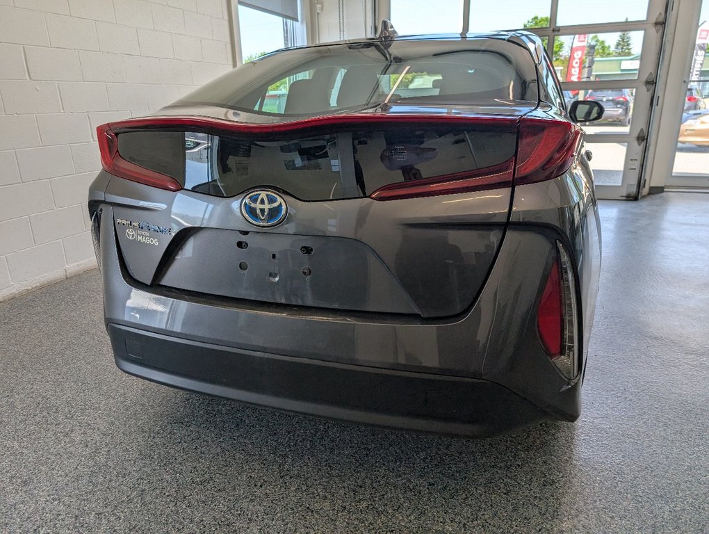 Toyota PRIUS PRIME BRANCHABLE 2022 à Magog, Québec - 4 - w1024h768px