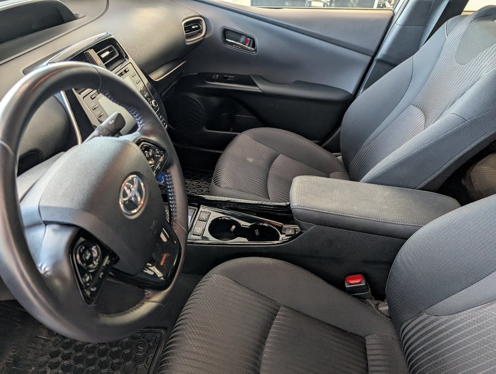 Toyota PRIUS PRIME BRANCHABLE 2022 à Magog, Québec - 12 - w1024h768px