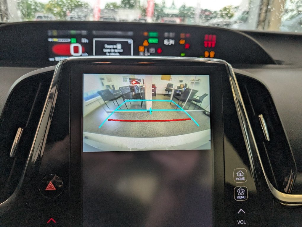 Toyota PRIUS PRIME GROUPE AMELIORER, 2022 à Magog, Québec - 22 - w1024h768px