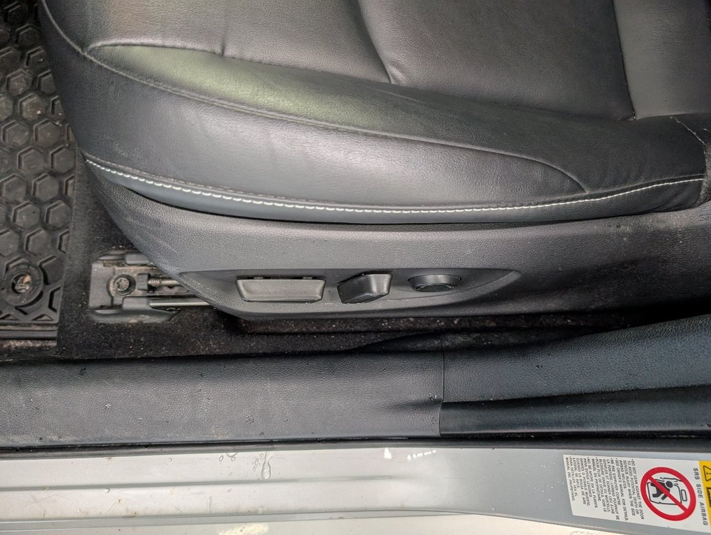 Toyota PRIUS PRIME GROUPE AMELIORER, 2022 à Magog, Québec - 14 - w1024h768px