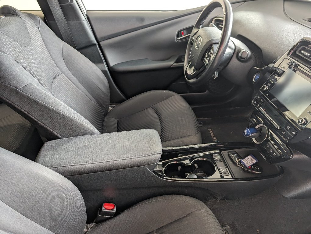 Toyota PRIUS PRIME BRANCHABLE, A/C, 2022 à Magog, Québec - 9 - w1024h768px