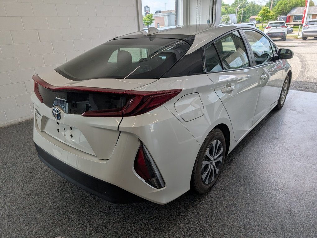 Toyota PRIUS PRIME BRANCHABLE, A/C, 2022 à Magog, Québec - 3 - w1024h768px