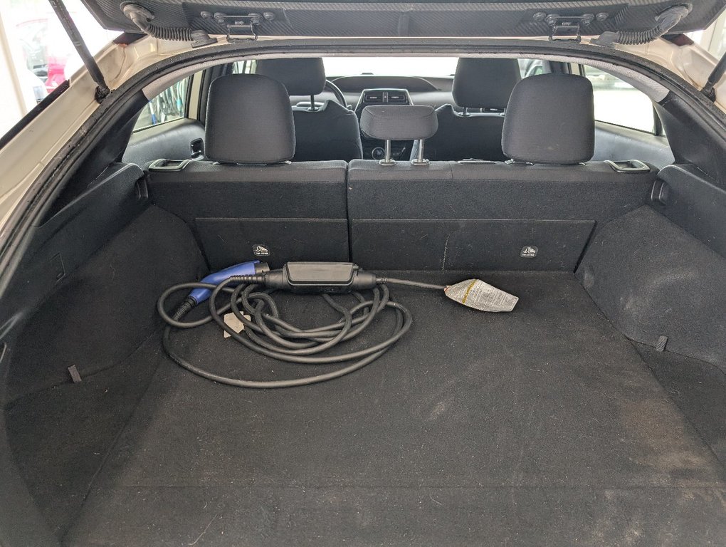 Toyota PRIUS PRIME BRANCHABLE, A/C, 2022 à Magog, Québec - 7 - w1024h768px