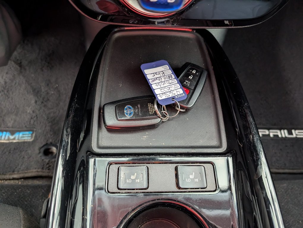 Toyota PRIUS PRIME BRANCHABLE, A/C, 2022 à Magog, Québec - 16 - w1024h768px