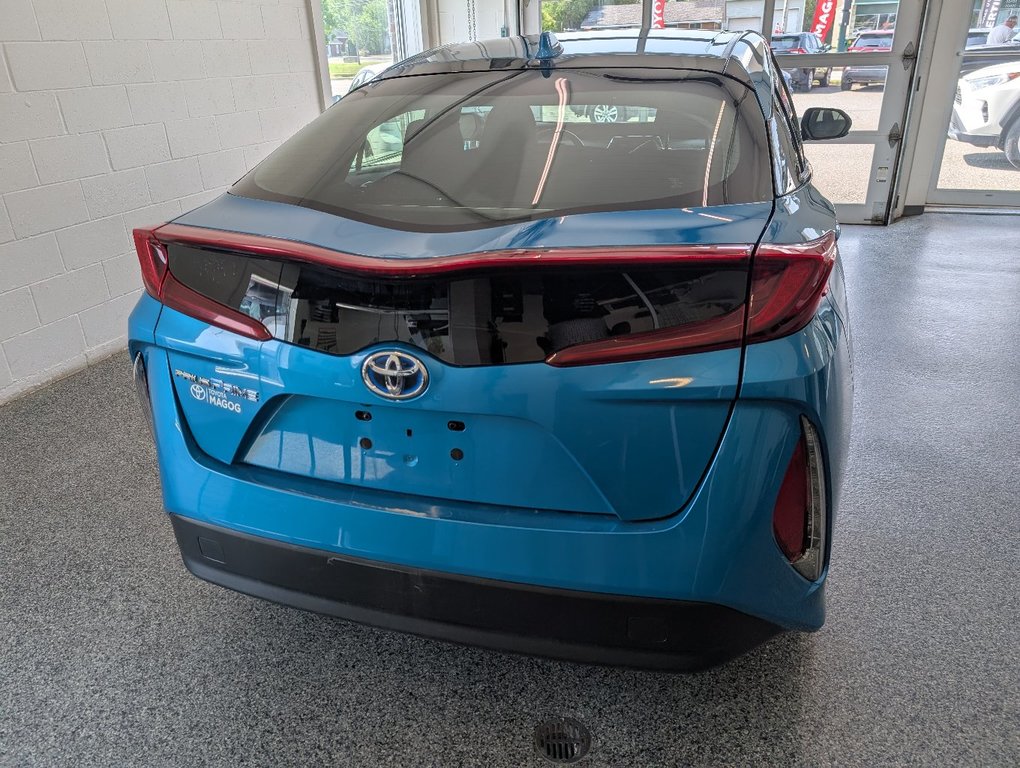 Toyota PRIUS PRIME BRANCHABLE, A/C, 2022 à Magog, Québec - 4 - w1024h768px