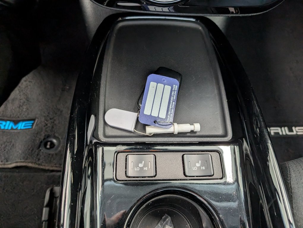 Toyota PRIUS PRIME BRANCHABLE, A/C, 2022 à Magog, Québec - 16 - w1024h768px