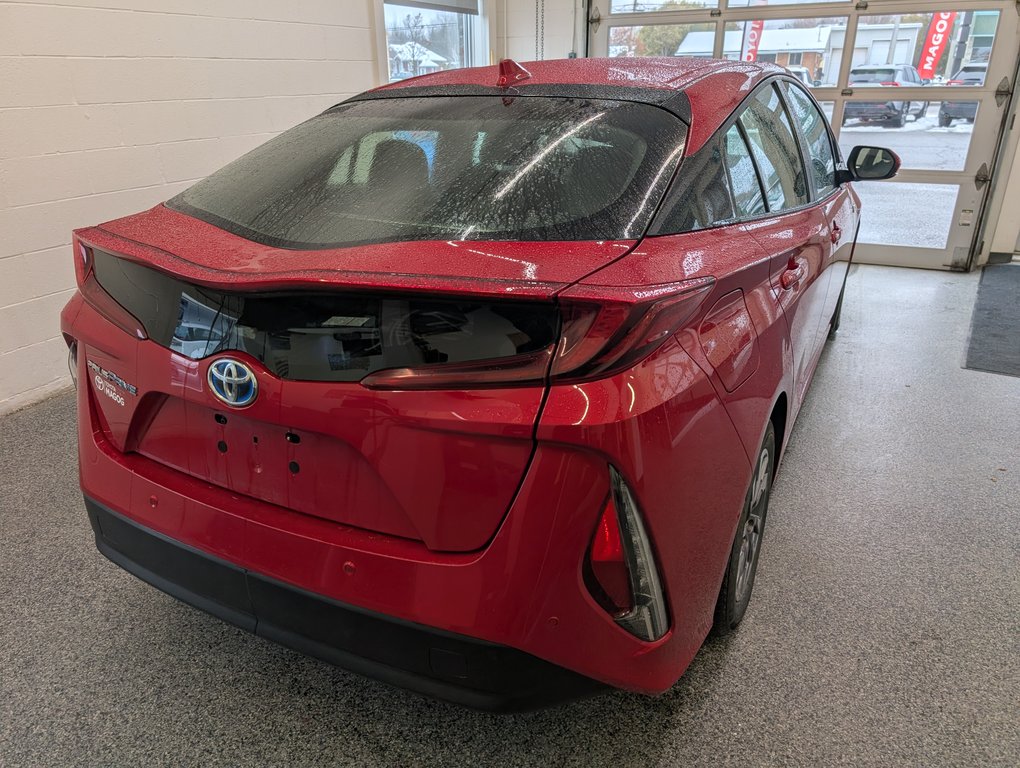 Toyota Prius Prime GROUPE AMELIORER, BRANCHABLE, 2022 à Magog, Québec - 3 - w1024h768px