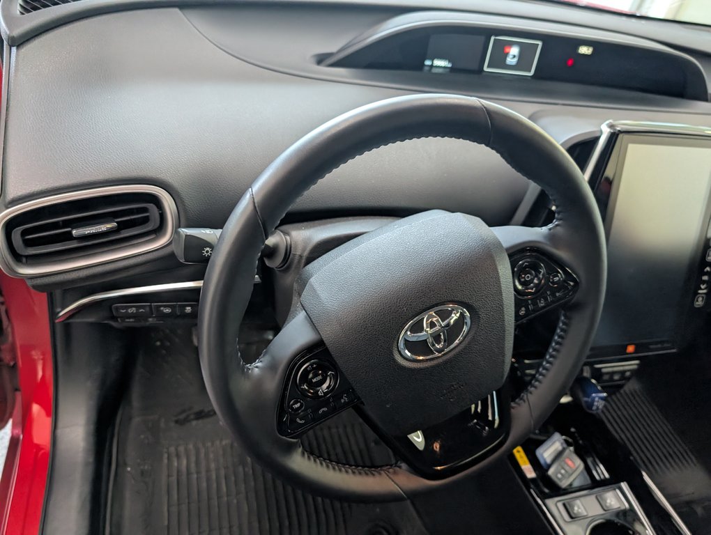 Toyota Prius Prime GROUPE AMELIORER, BRANCHABLE, 2022 à Magog, Québec - 12 - w1024h768px