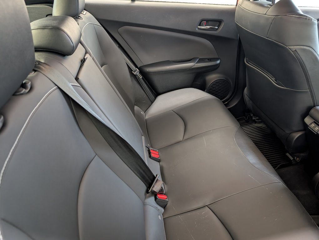 Toyota Prius Prime GROUPE AMELIORER, BRANCHABLE, 2022 à Magog, Québec - 7 - w1024h768px