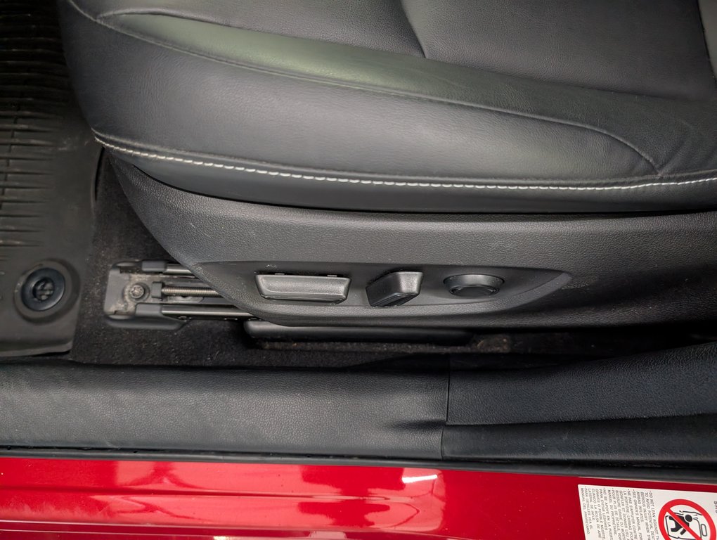 Toyota Prius Prime GROUPE AMELIORER, BRANCHABLE, 2022 à Magog, Québec - 13 - w1024h768px