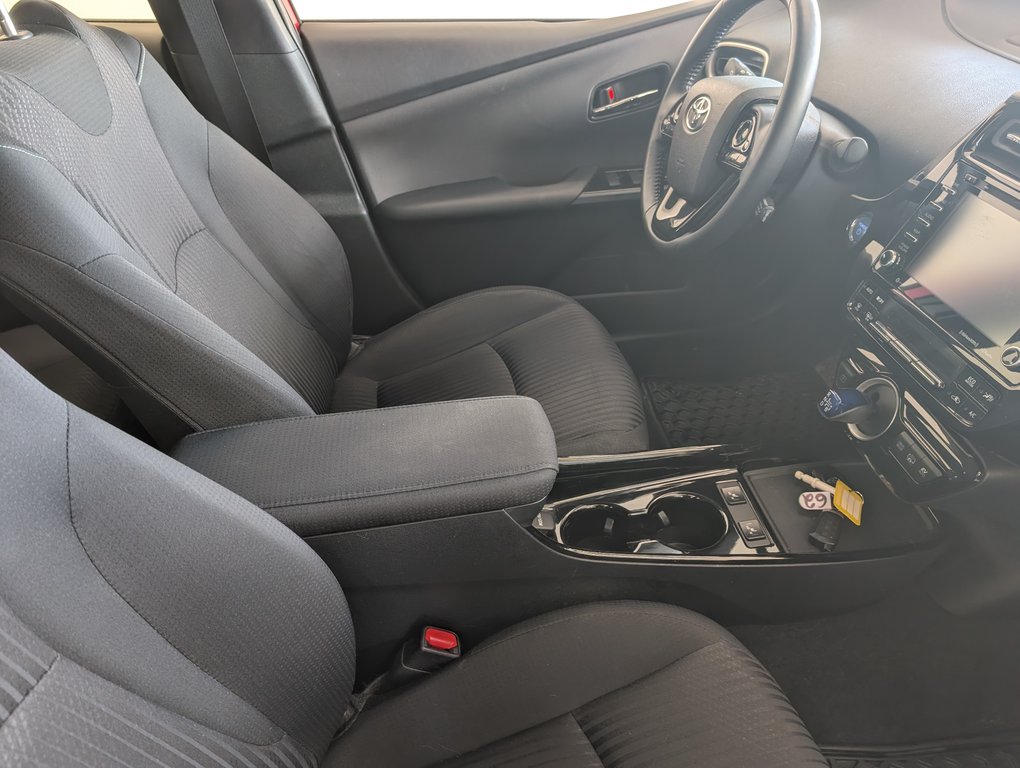 Toyota Prius Prime BRANCHABLE, A/C, 2022 à Magog, Québec - 8 - w1024h768px